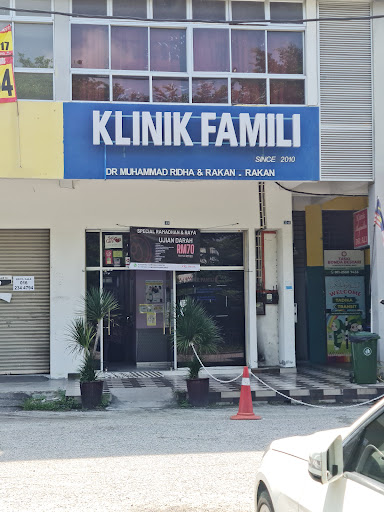 KLINIK FAMILI